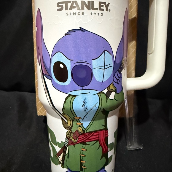New Stanley 40oz Special White Tumbler with Jedi Based Blue Character Design - Picture 2 of 12
